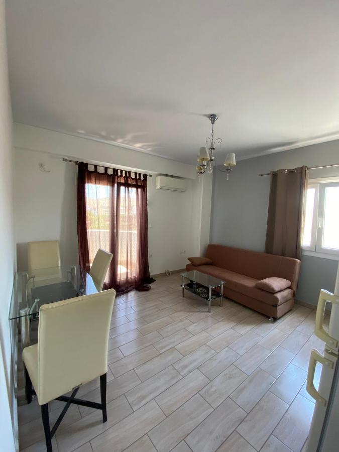 Appartamento Αρέθουσα Fourth Floor ! Chalkís Esterno foto
