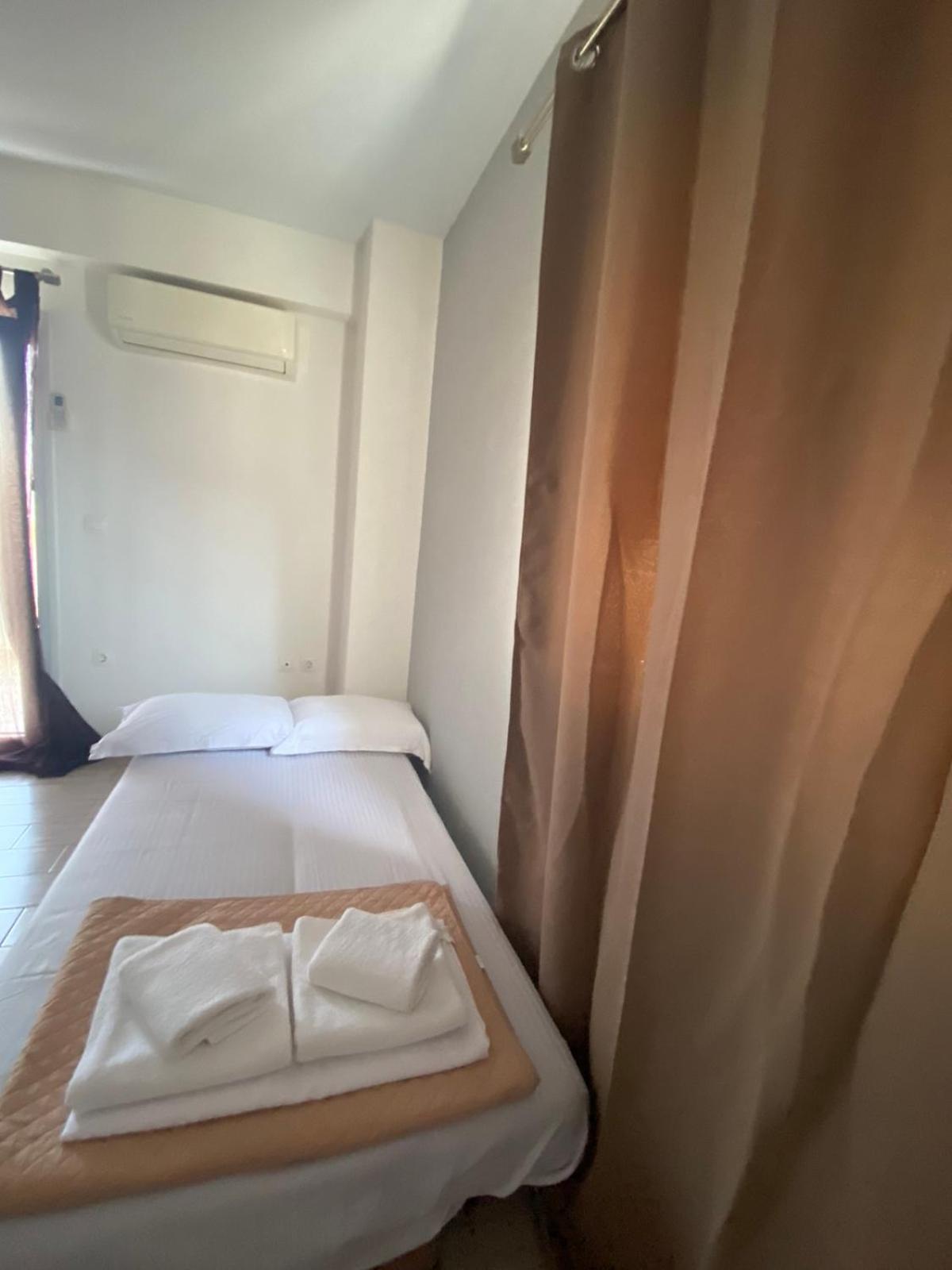 Appartamento Αρέθουσα Fourth Floor ! Chalkís Esterno foto