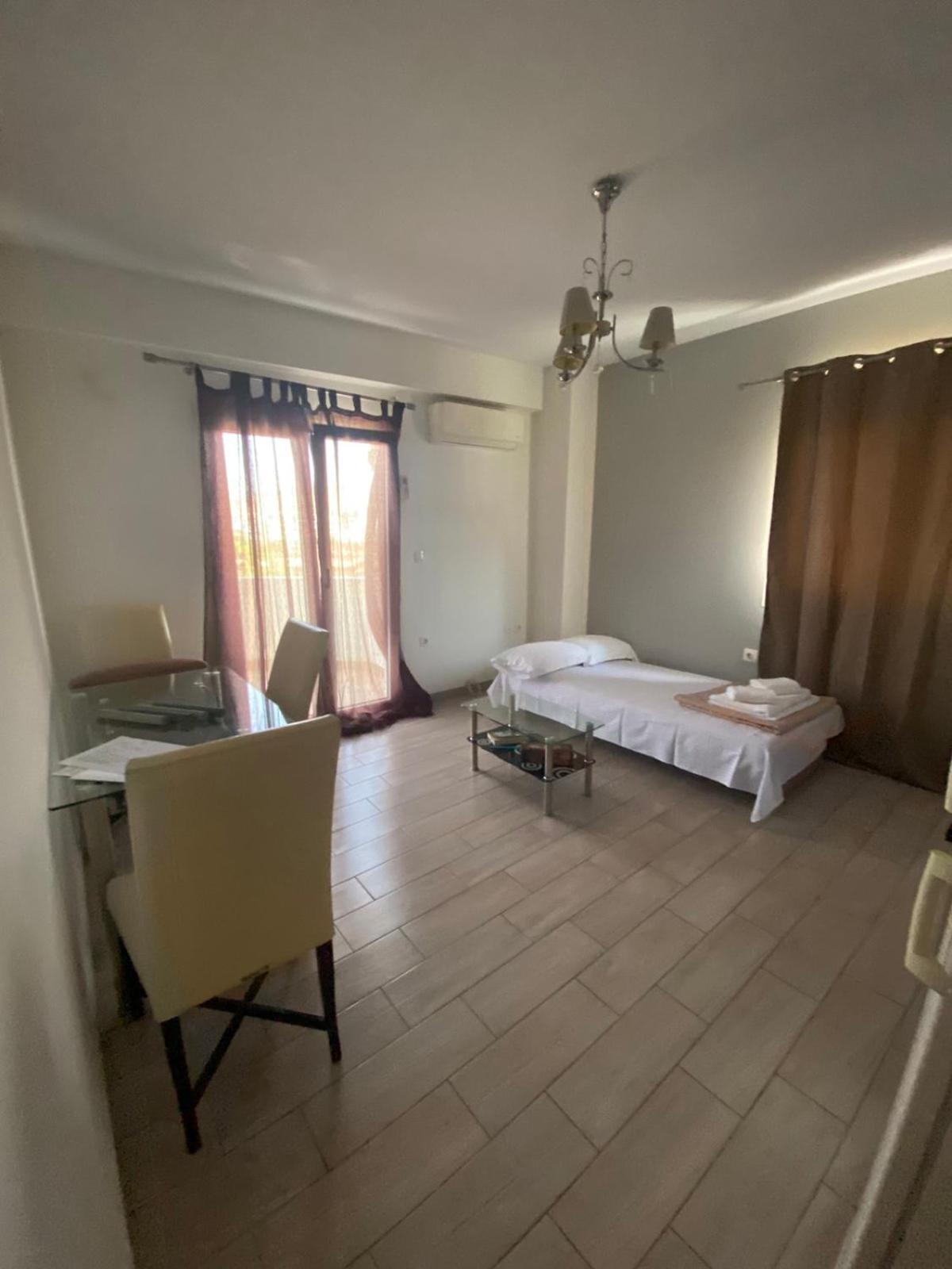 Appartamento Αρέθουσα Fourth Floor ! Chalkís Esterno foto